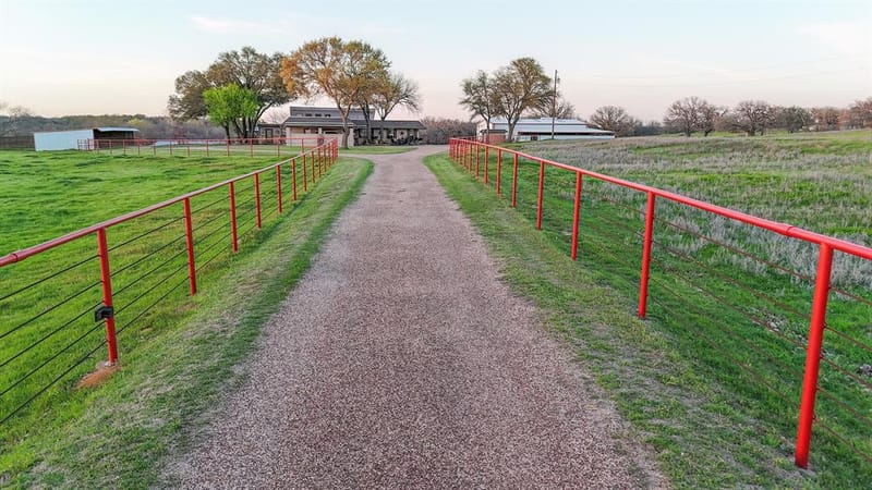 304 Scarlett Road, Weatherford TX 76087 - Photo 8