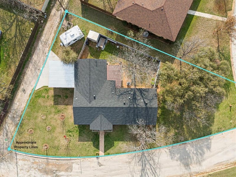 801 Westridge Circle, Breckenridge TX 76424 - Photo 9