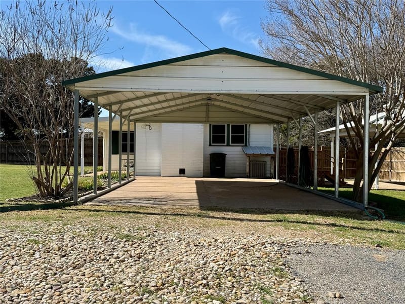 120 One Feather, Whitney TX 76692 - Photo 19