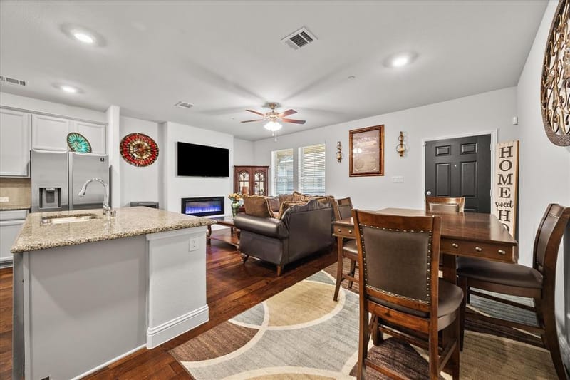 329 Baker Drive, Plano TX 75074 - Photo 3