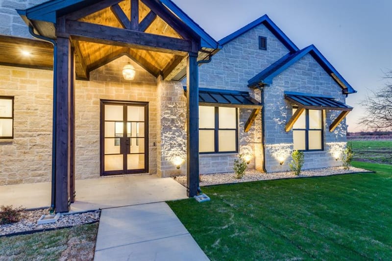 6306 Starlight Ranch Road, Godley TX 76044 - Photo 2