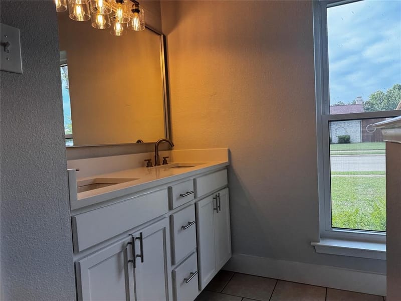 1826 Melrose Street, Garland TX 75042 - Photo 8