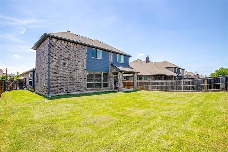 433 Joseph Lane, Crowley TX 76036 - Photo 39