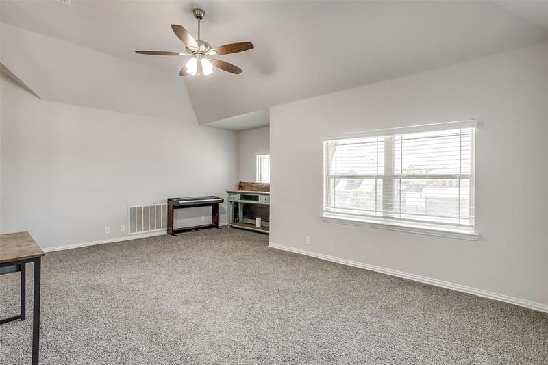 433 Joseph Lane, Crowley TX 76036 - Photo 29