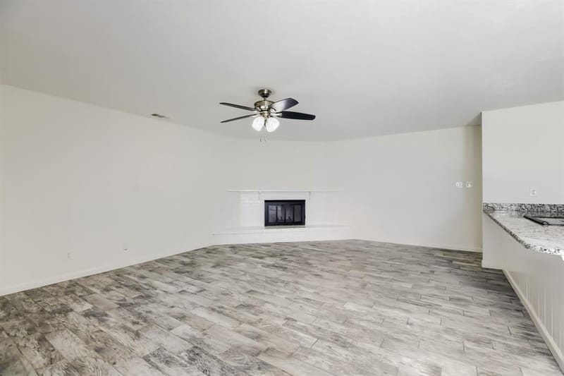 804 Netherland Drive, Arlington TX 76017 - Photo 6