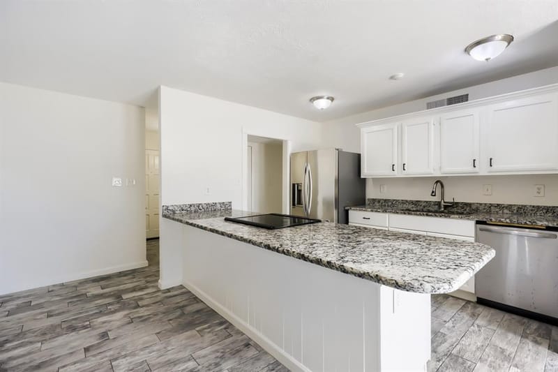 804 Netherland Drive, Arlington TX 76017 - Photo 7