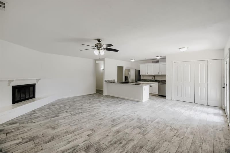 804 Netherland Drive, Arlington TX 76017 - Photo 5