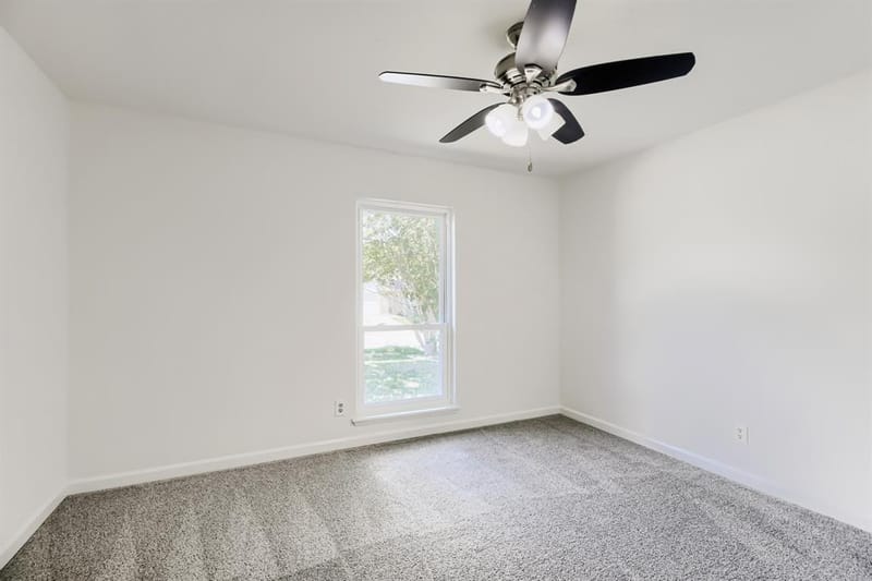 804 Netherland Drive, Arlington TX 76017 - Photo 15