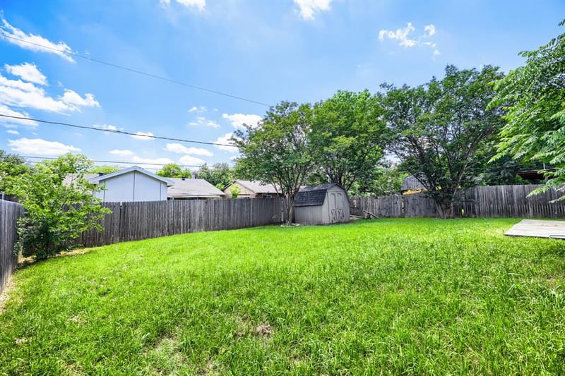 804 Netherland Drive, Arlington TX 76017 - Photo 21