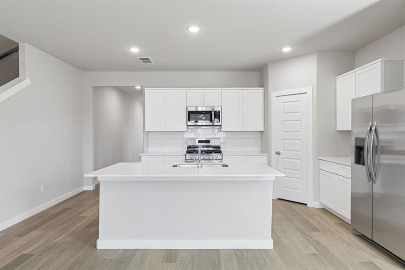 7716 Kingfisher Road, Aubrey TX 76227 - Photo 7