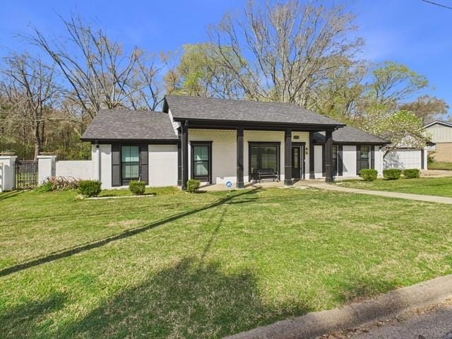 1010 Bel Air Drive, Athens TX 75751