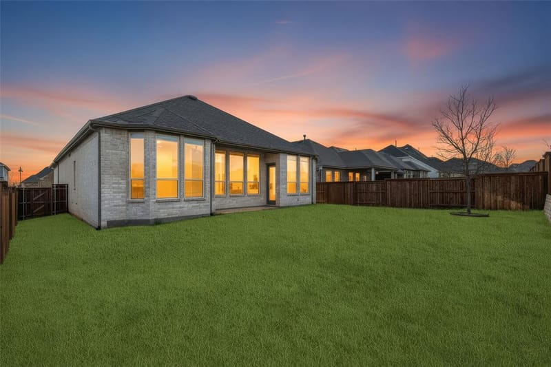 1616 Mcdougall Creek, Van Alstyne TX 75495 - Photo 2