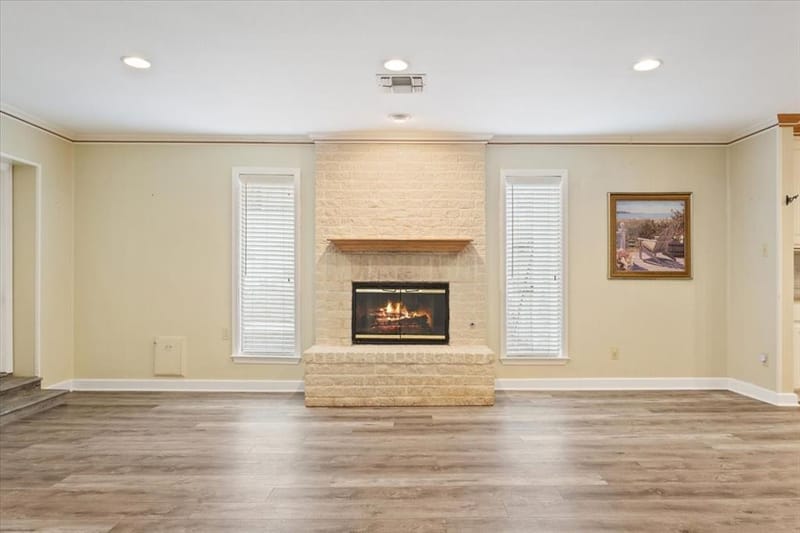 120 Wooded Crest Drive, Woodway TX 76712 - Photo 13