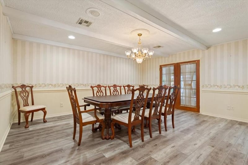 120 Wooded Crest Drive, Woodway TX 76712 - Photo 9