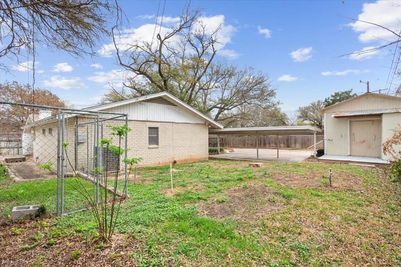 120 Wooded Crest Drive, Woodway TX 76712 - Photo 40