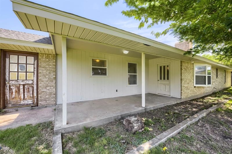 419 Allen Drive, Justin TX 76247 - Photo 24