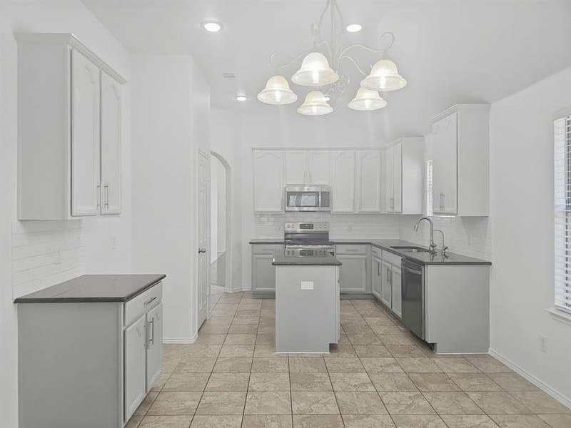 3321 Capetown Drive, Denton TX 76208 - Photo 7