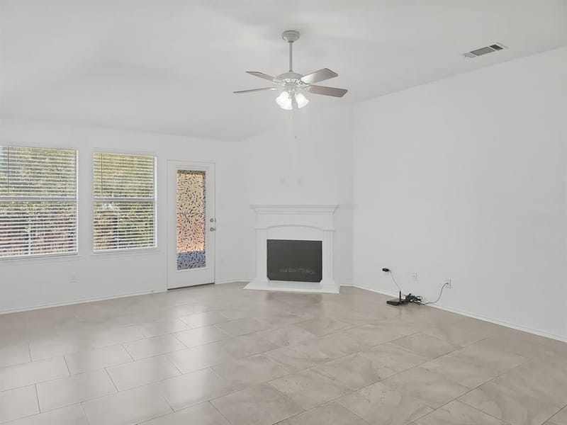 3321 Capetown Drive, Denton TX 76208 - Photo 10