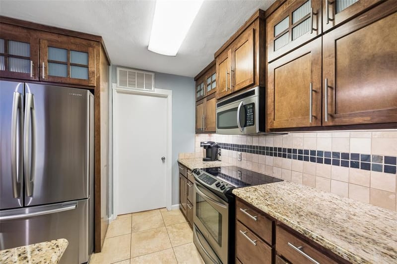 18240 Midway Road # 202, Dallas TX 75287 - Photo 6