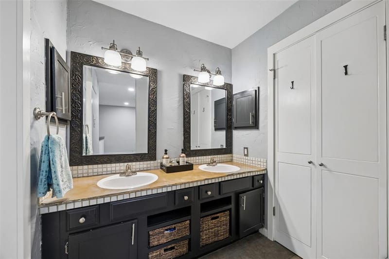 18240 Midway Road # 202, Dallas TX 75287 - Photo 10