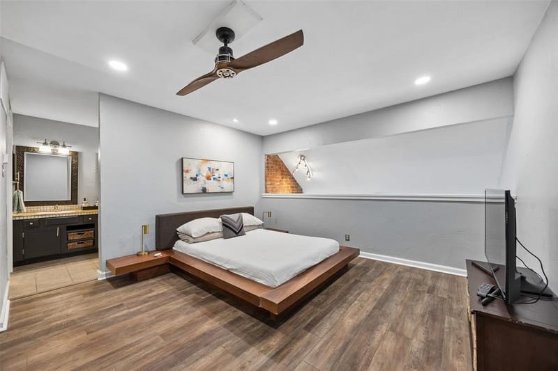 18240 Midway Road # 202, Dallas TX 75287 - Photo 8