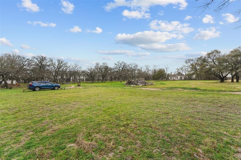 1051 Lynch Bend Road, Springtown TX 76082 - Photo 34