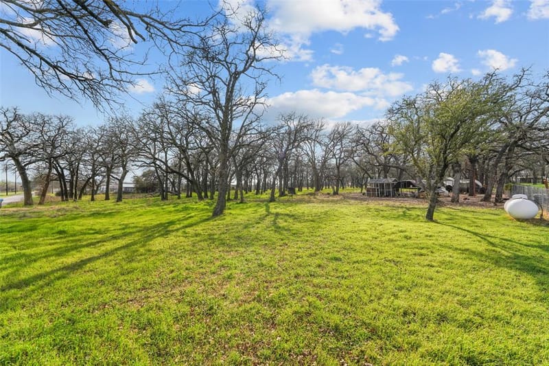 1051 Lynch Bend Road, Springtown TX 76082 - Photo 37