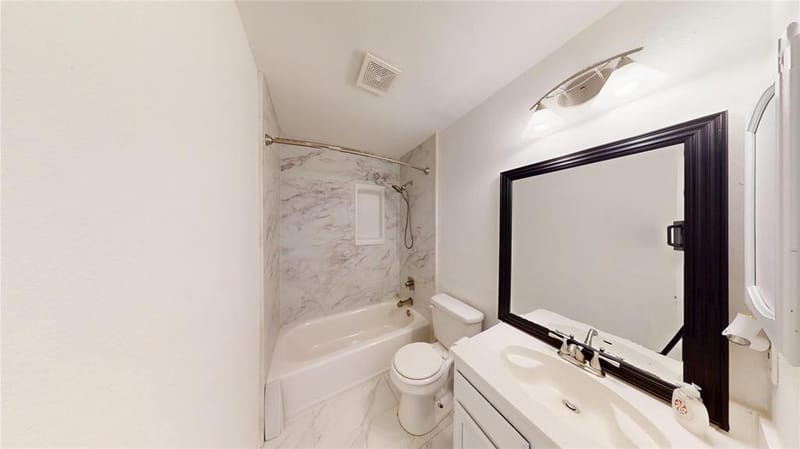 4917 Meadow Vista Place, Garland TX 75043 - Photo 3