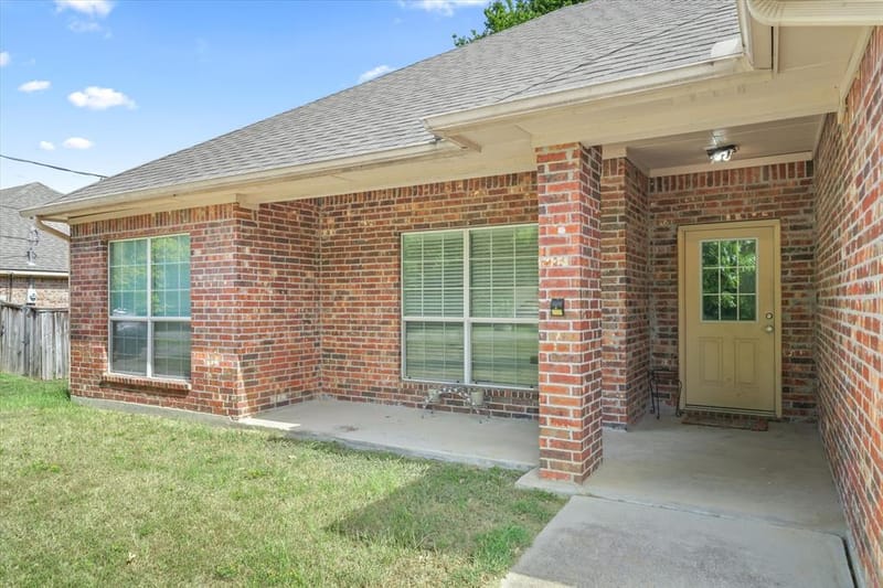 400 Bent Creek Dr, Grand Saline TX 75140 - Photo 5