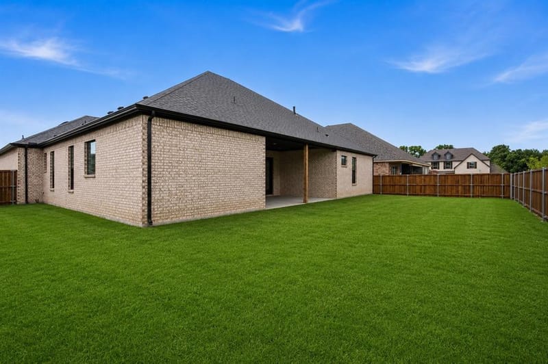 709 Allison Drive, Van Alstyne TX 75495 - Photo 30