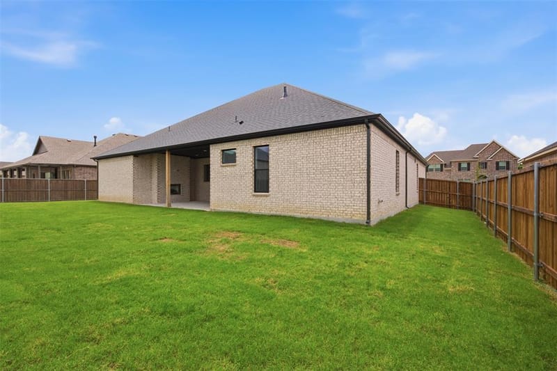 709 Allison Drive, Van Alstyne TX 75495 - Photo 33