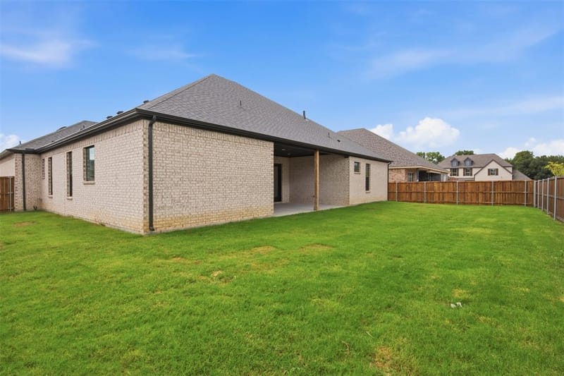 709 Allison Drive, Van Alstyne TX 75495 - Photo 31