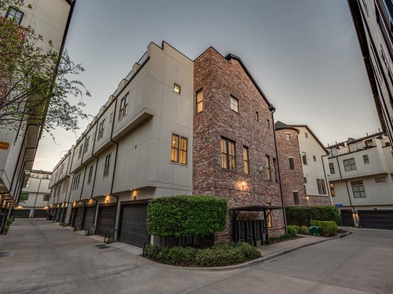 2114 Aylesport Drive, Dallas TX 75201 - Photo 9