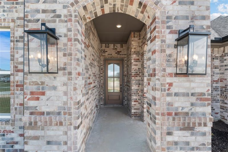 108 Emma Court, Decatur TX 76234 - Photo 2