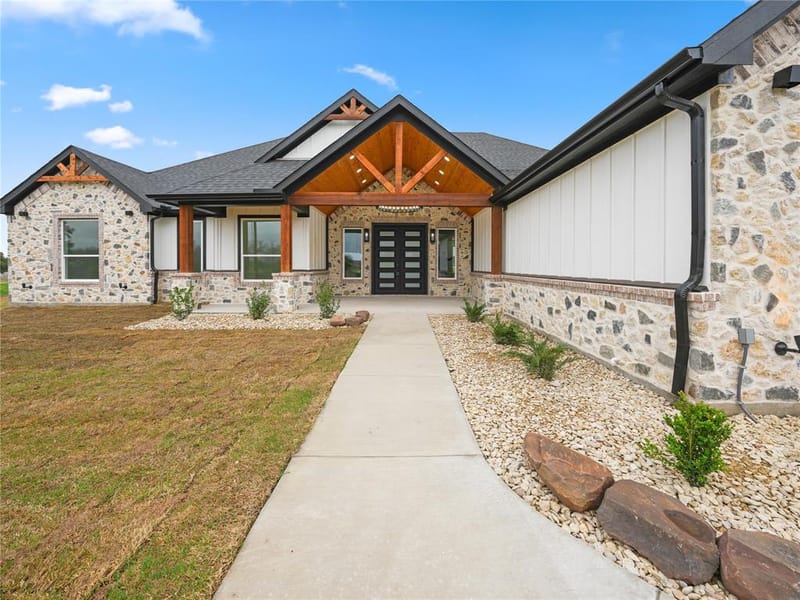 145 Cartwright Road, Weatherford TX 76087 - Photo 2