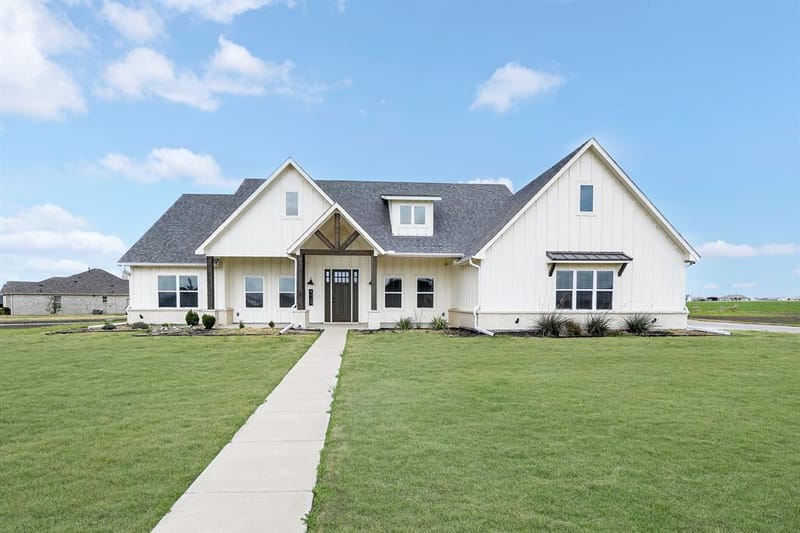 4929 Caddo Crossing Drive, Caddo Mills TX 75135