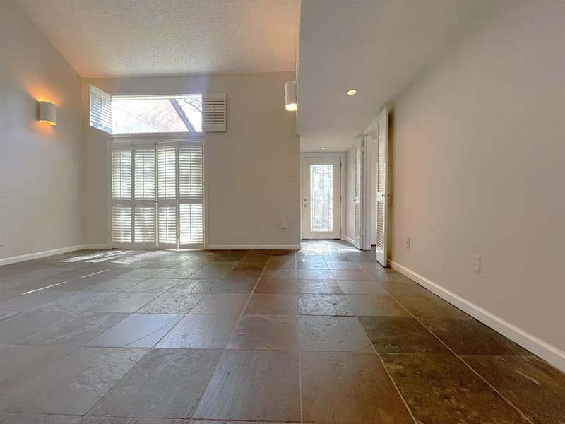 9609 Orchard Hill, Dallas TX 75243 - Photo 6