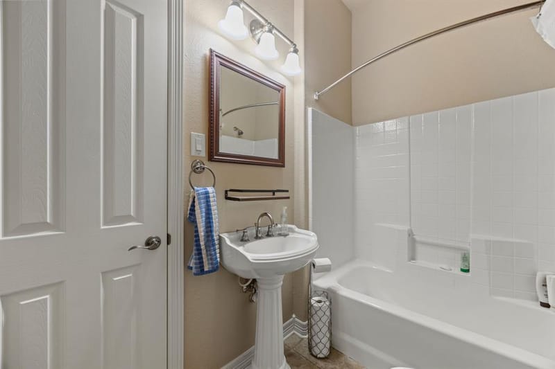 1559 Cypress Bend Drive, Cedar Hill TX 75104 - Photo 28