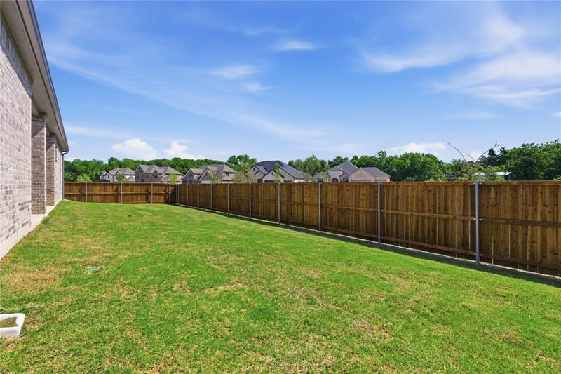 713 Anne Road, Van Alstyne TX 75495 - Photo 27