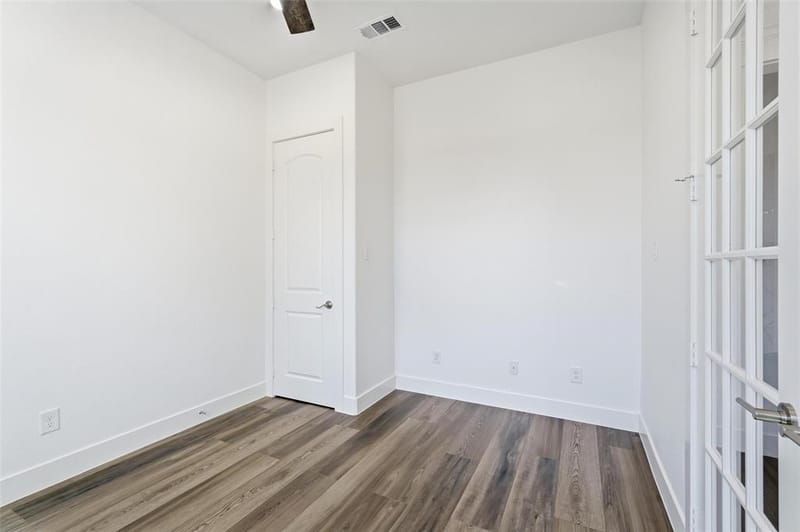 1110 Norris Street, Commerce TX 75428 - Photo 5
