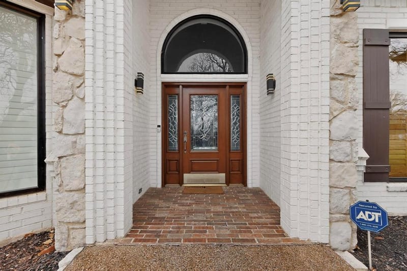 531 E Hickory Ridge Circle, Argyle TX 76226 - Photo 4
