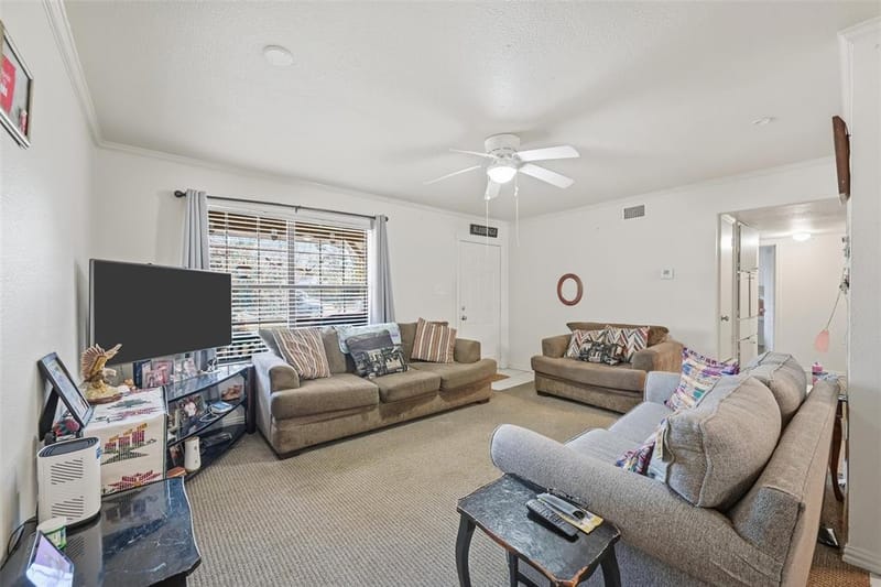 821 Jennifer Court, Sanger TX 76266 - Photo 8