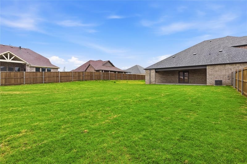 702 Anne Road, Van Alstyne TX 75495 - Photo 25