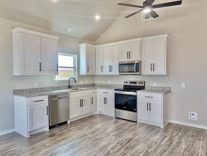300 Rike Road, Mabank TX 75147 - Photo 3