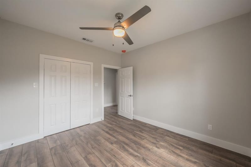 3934 Lee Street, Greenville TX 75401 - Photo 32