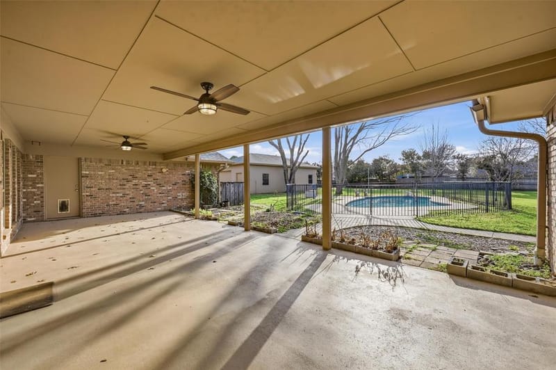 6208 Windsong Drive, Arlington TX 76001 - Photo 32