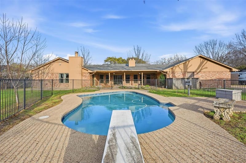 6208 Windsong Drive, Arlington TX 76001 - Photo 33
