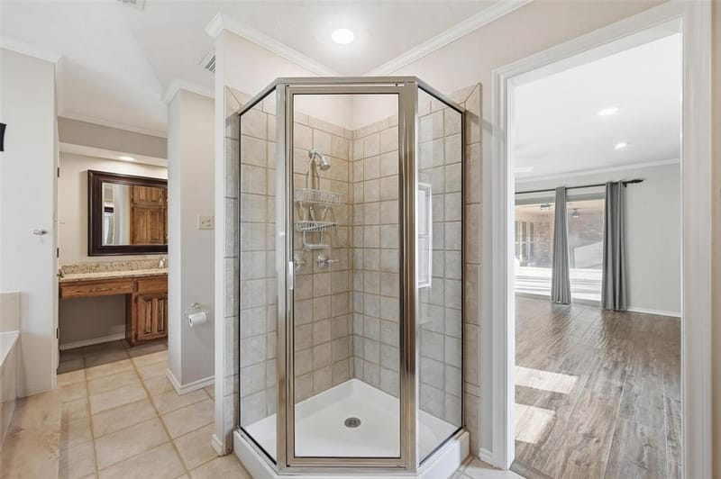 6208 Windsong Drive, Arlington TX 76001 - Photo 21