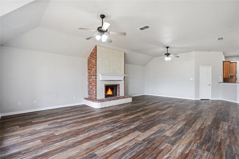500 Surry Court, Saginaw TX 76179 - Photo 13
