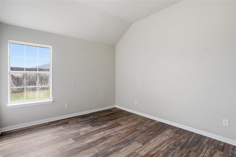 500 Surry Court, Saginaw TX 76179 - Photo 19
